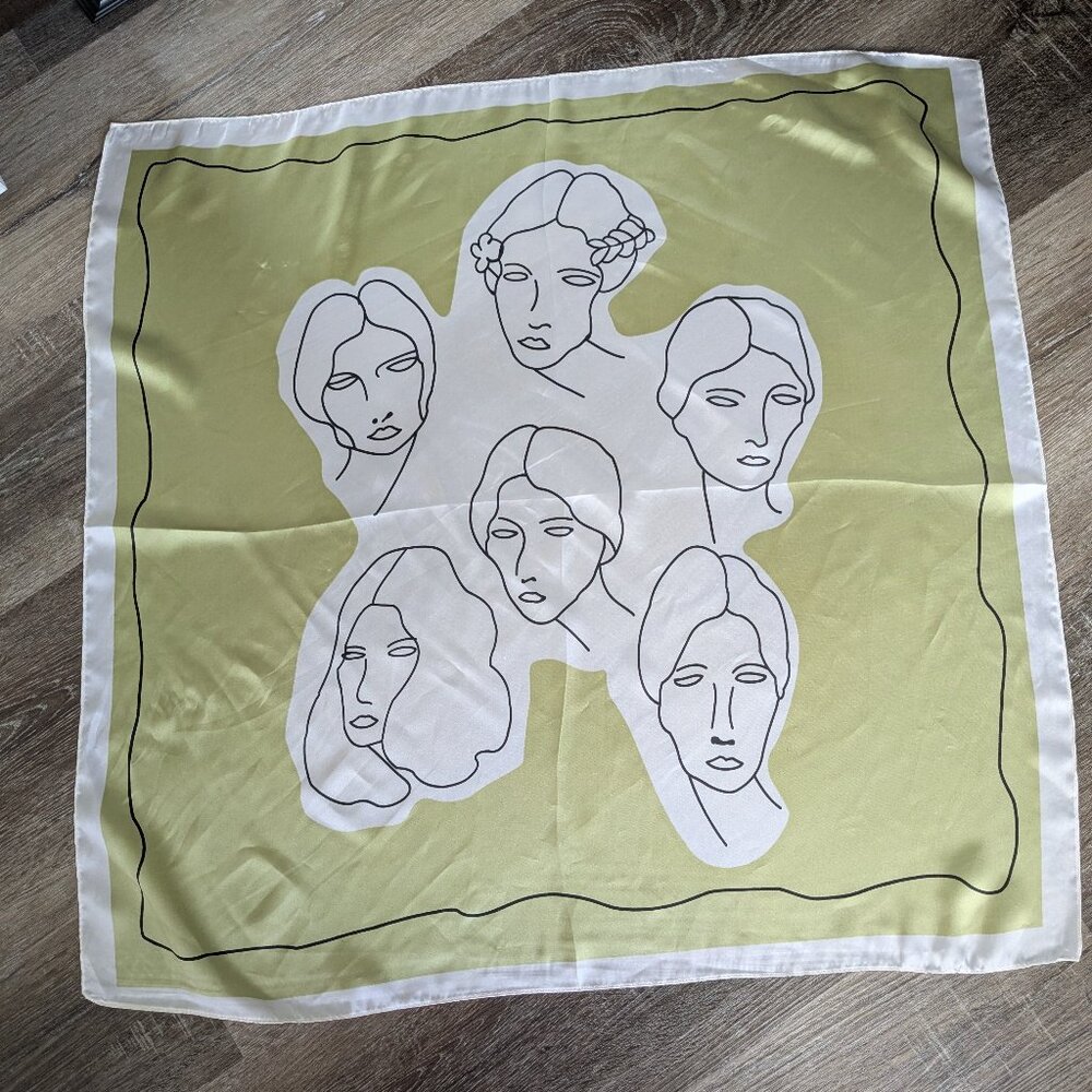 Bundle of 3 scarves 25 inches * 25 inches - Picture 2 of 4